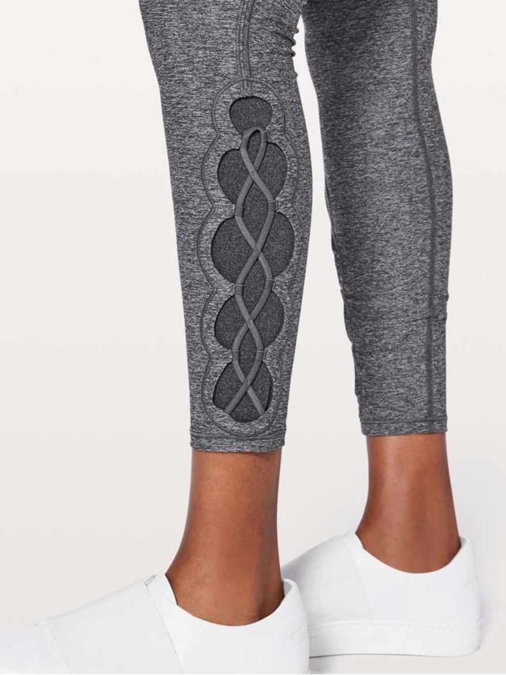 🌺LIKE new LULULEMON tied to it high rise 7/8 tight 🌺